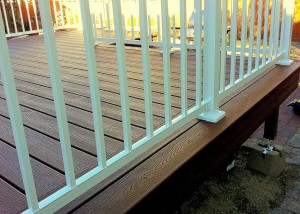 Custom composite deck, double border, white aluminum railing